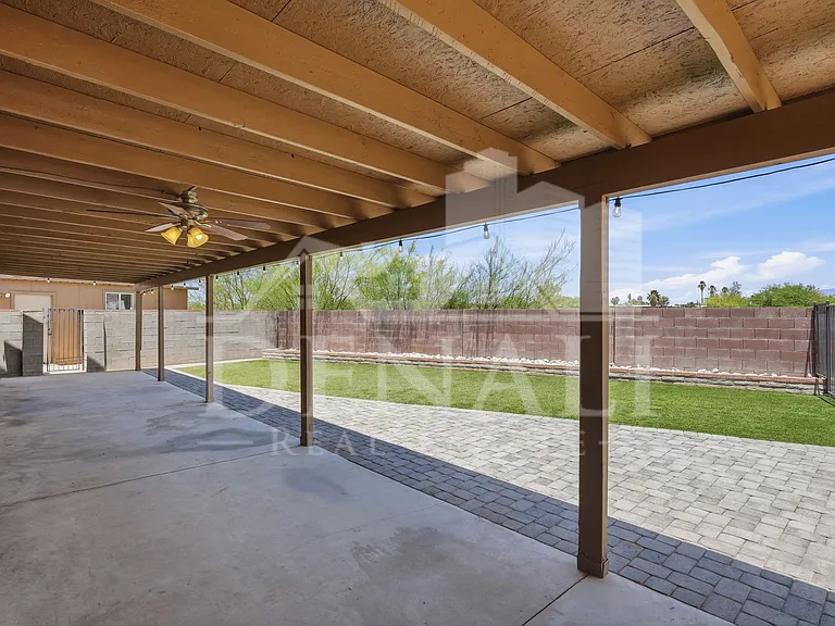 6491 N Lena Way — Photo 32