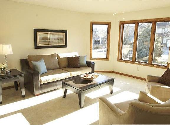 5th image of 10216 Hilltop Court