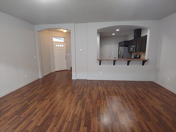 5th image of 2414 NE 130th Ave