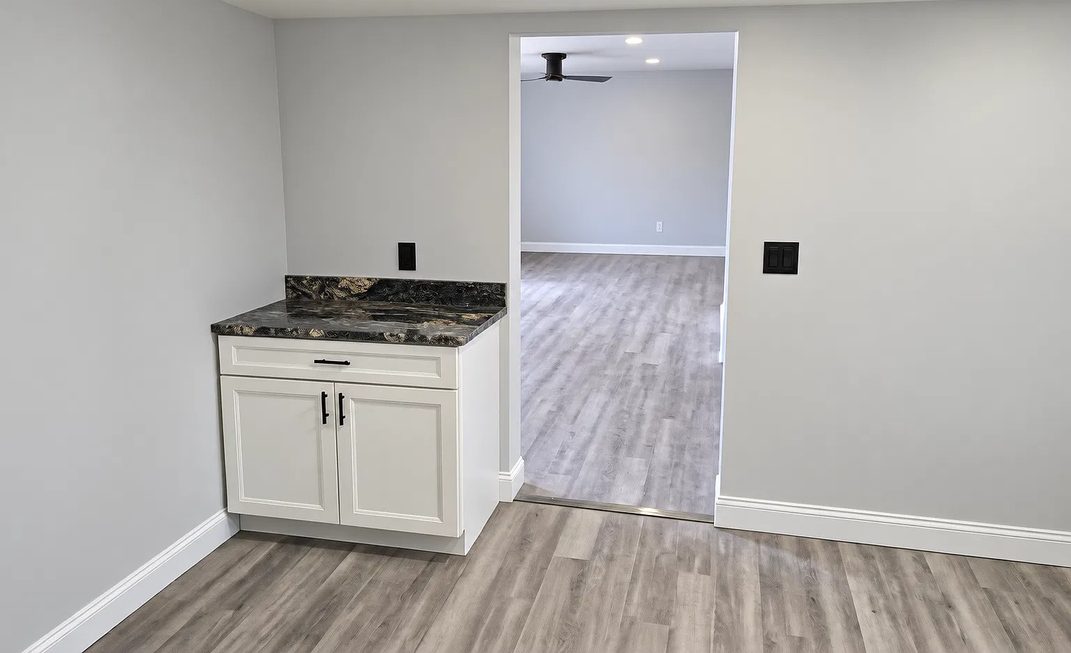 2 bed, 846 sqft, $1,450 — Photo 3