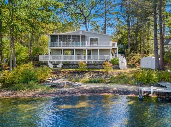 185 Hemlock Dr, Lunenburg, MA 01462
