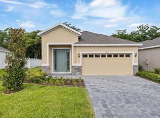 1214 Atlantic Ave, Fruitland Park, FL 34731