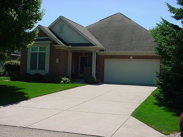 1st image of 1812 Woodgate Dr