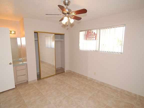 5th image of 631 E Wesleyan Dr