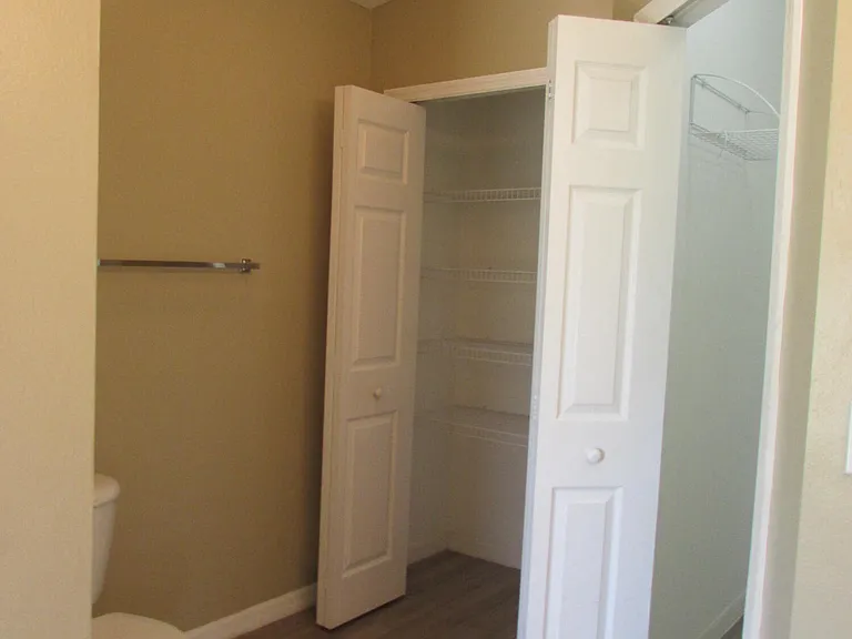 700 Benton Dr — Photo 19