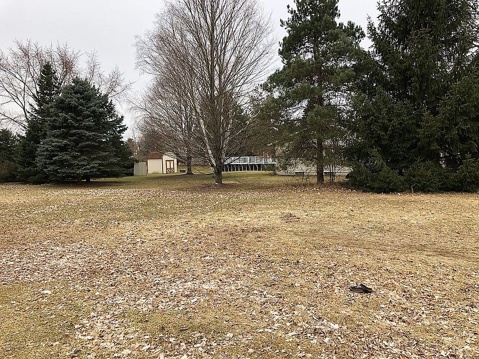 2nd image of 1858 Bluehill Dr NE