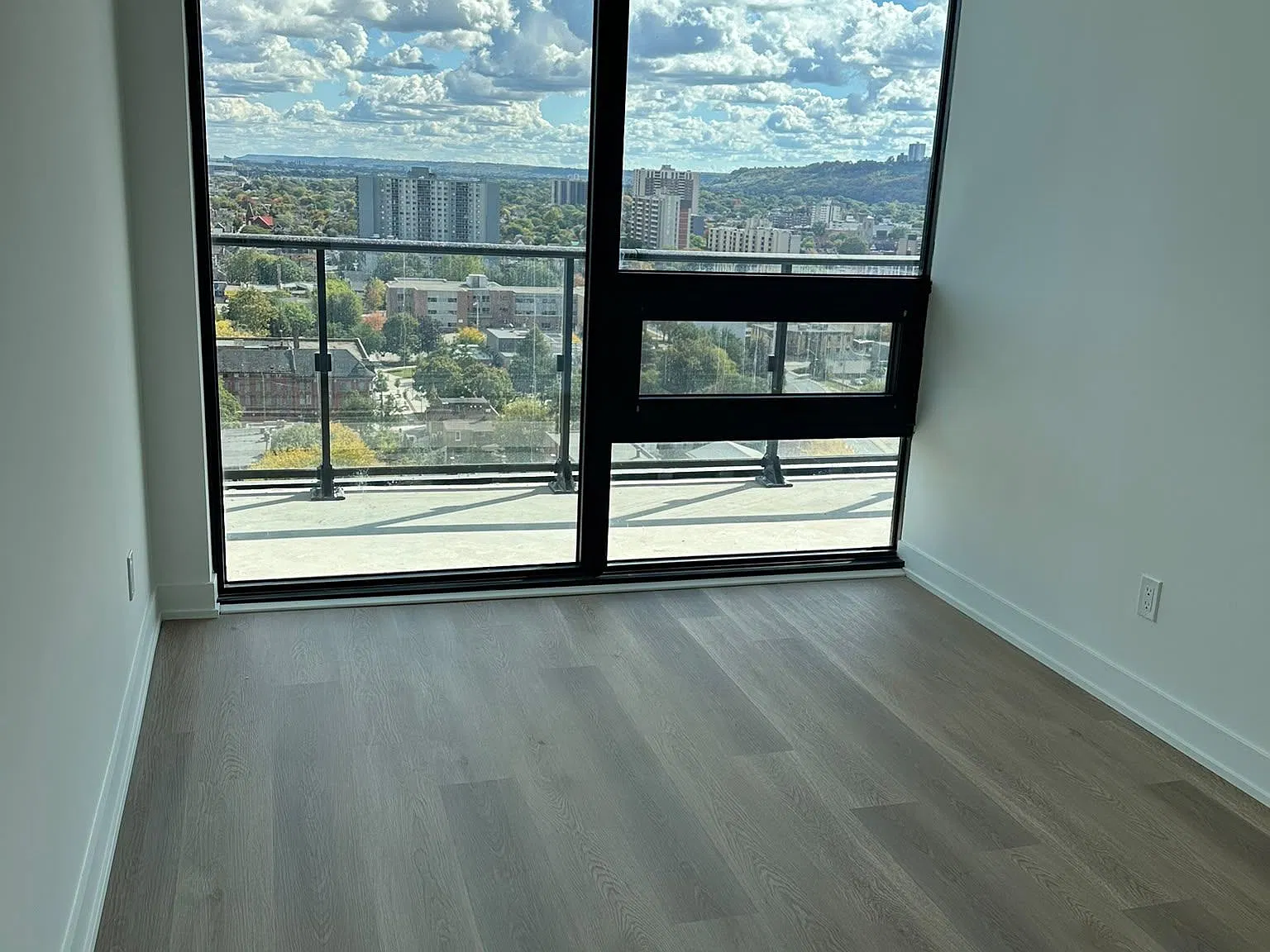 2 bed, $2,200 — Photo 3