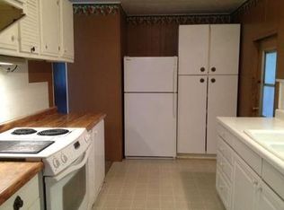 1 Leslie Ln, Ithaca, NY 14850