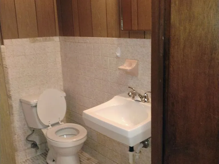 34 E Main St — Photo 22