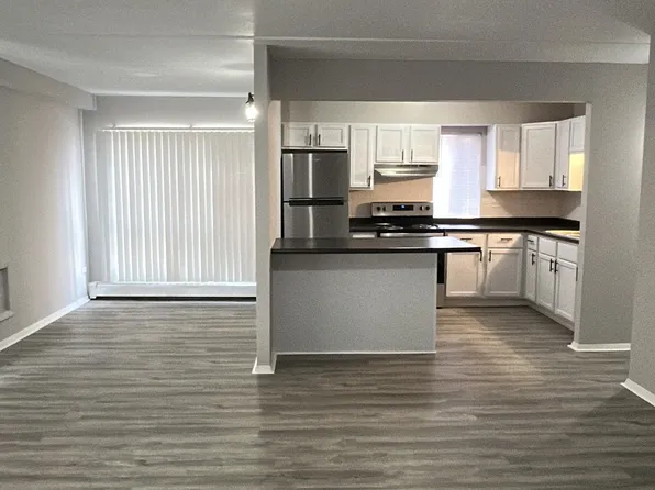 Chelsea Garden LLC, 2610 Marigold Dr #2606-921, Chicago Heights, IL 60411