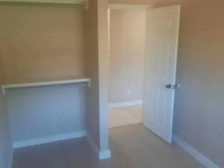 1750 N Minneapolis St — Photo 8