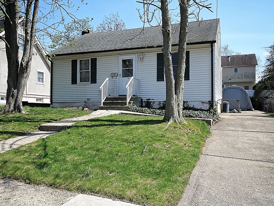 1st image of 138 Fairfield St