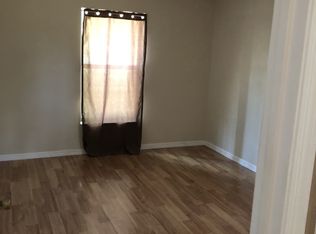 519 NE 3rd St, Chiefland, FL 32626