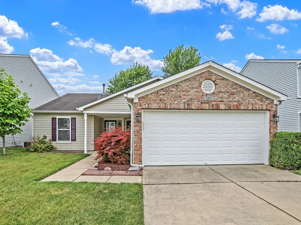 9393 W Quarter Moon Dr, Pendleton, IN 46064