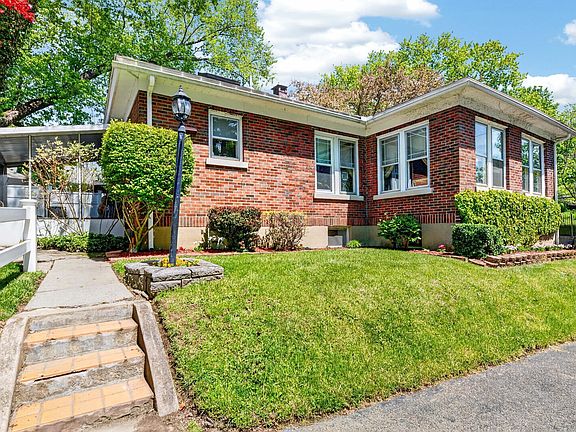 4th image of 158 Brookside Avenue