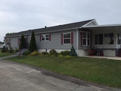 73 Blackbird Ct, Tiverton, RI, 02878