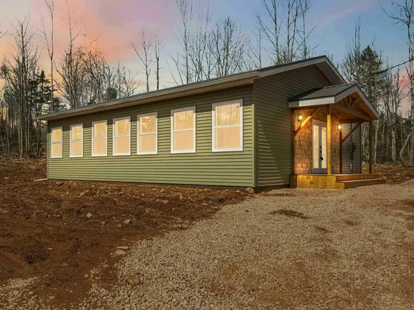 241 Alton Rd, Springfield, NS B0R 1H0