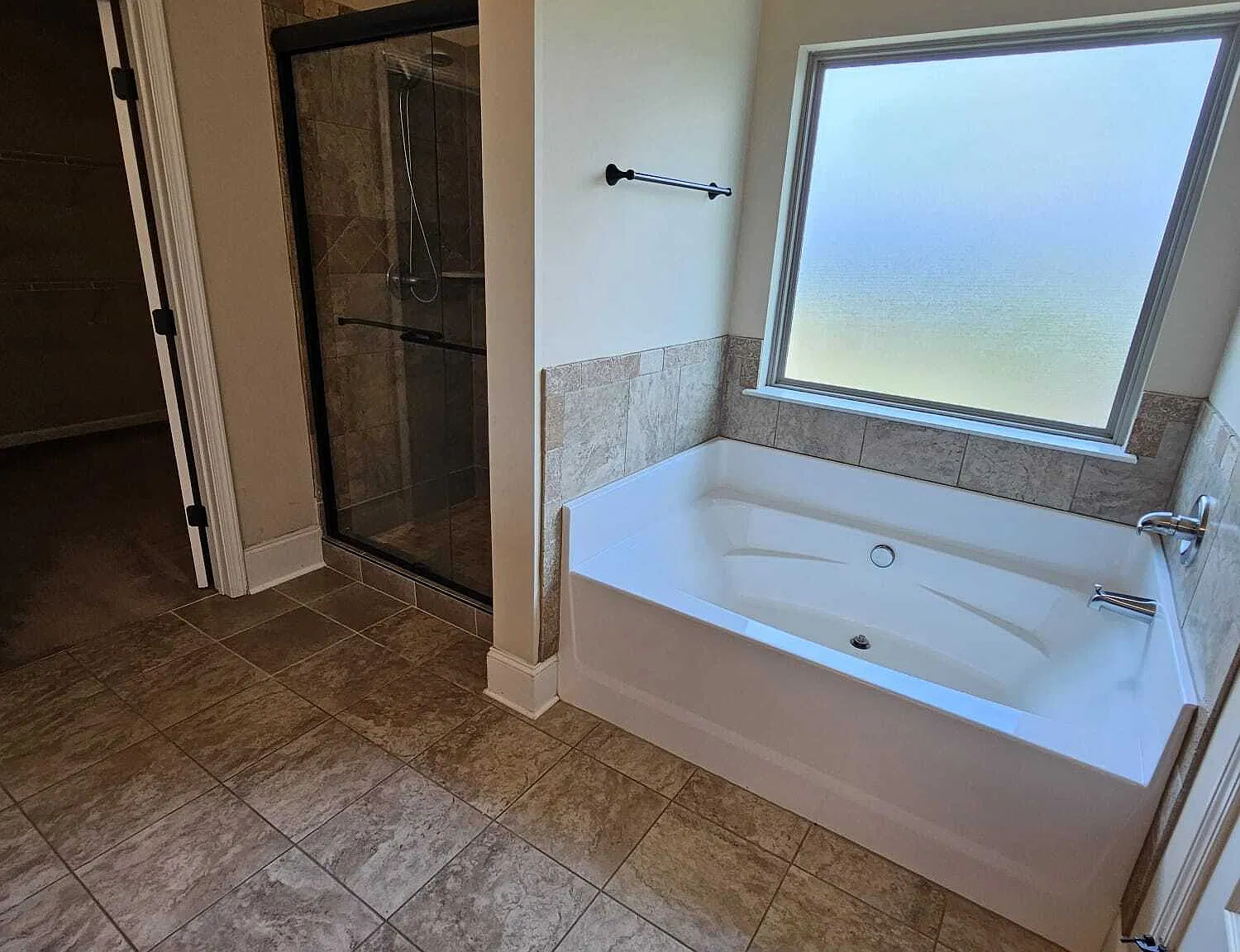 416 Sunnybrook Lane - 1 — Photo 4