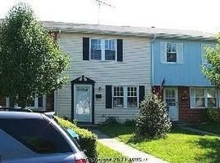 223 E Fairfax St, Berryville, VA 22611