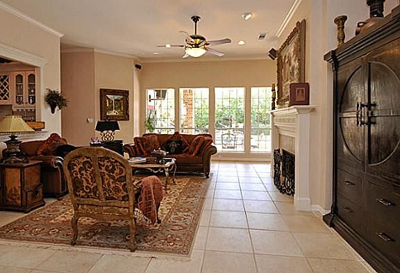 3rd image of 3520 Hearst Castle Way