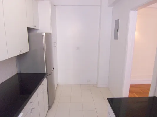 Rented by Citi Habitats | media 10