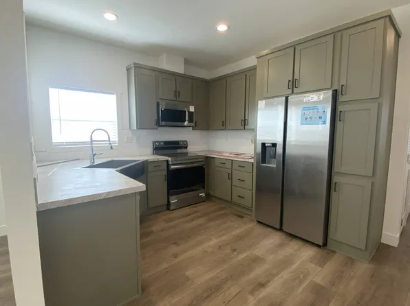 2123 E 24th Pl #8, Yuma, AZ 85365