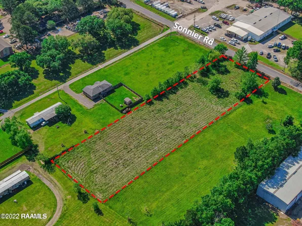 400 Sonnier Rd, Carencro, LA 70520