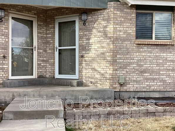 8733 W Cornell Ave APT 6, Lakewood, CO 80227