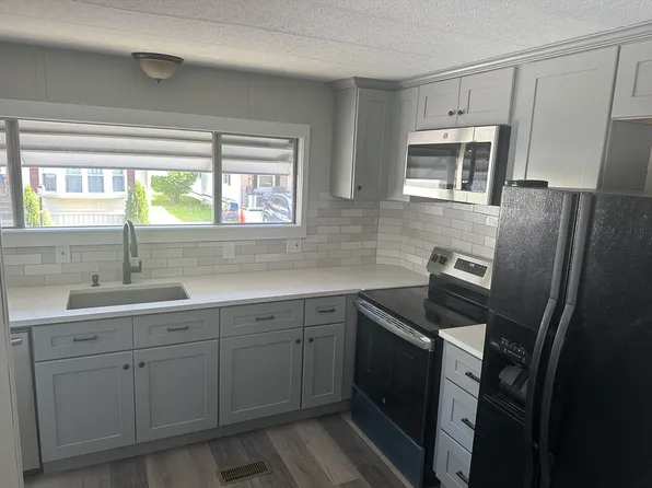 100 Phelps St Lot 7, Marlborough, MA 01752