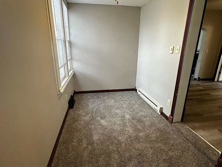 647 Woodward Ave — Photo 12