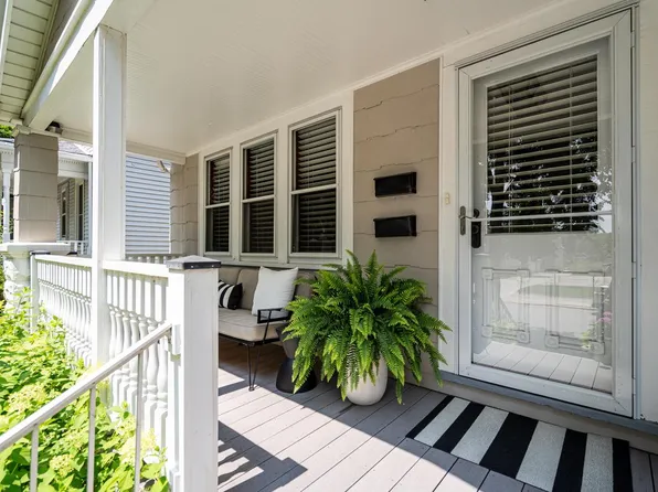 602 East Dover STREET #602A, Milwaukee, WI 53207