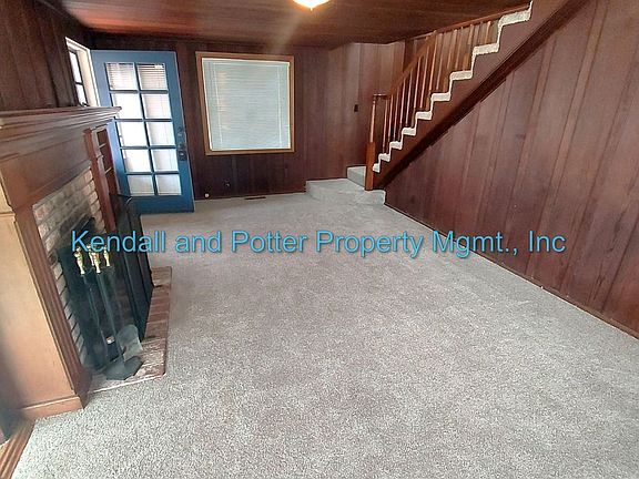 3rd image of 150 12th Ave