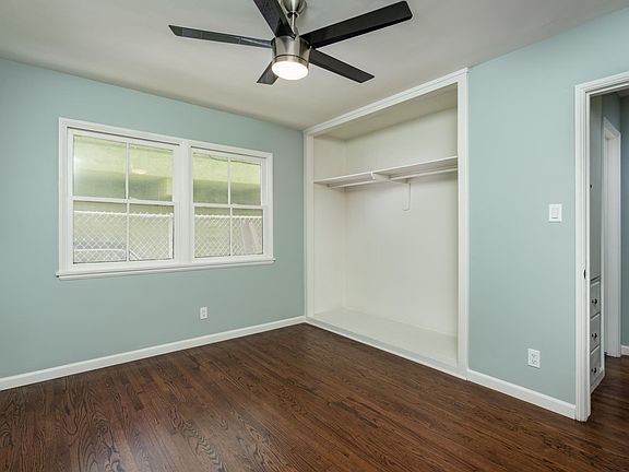 4th image of 2104 E Florida St #4RT