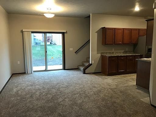 1013 Tanner Ct Tea SD 57064 Zillow 1013 Tanner Ct Tea SD 57064 Zillow