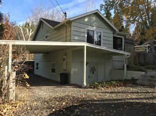 105 Ski Village Dr, Mount Shasta, CA 96067