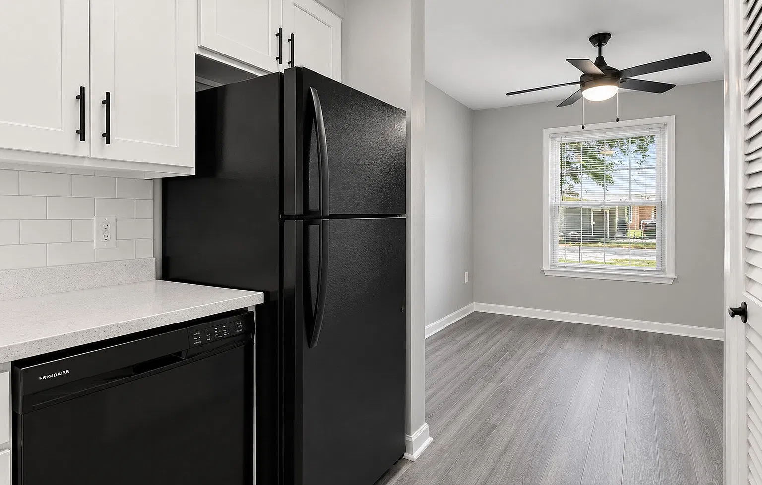 Cove Harbor Townhomes — Photo 4