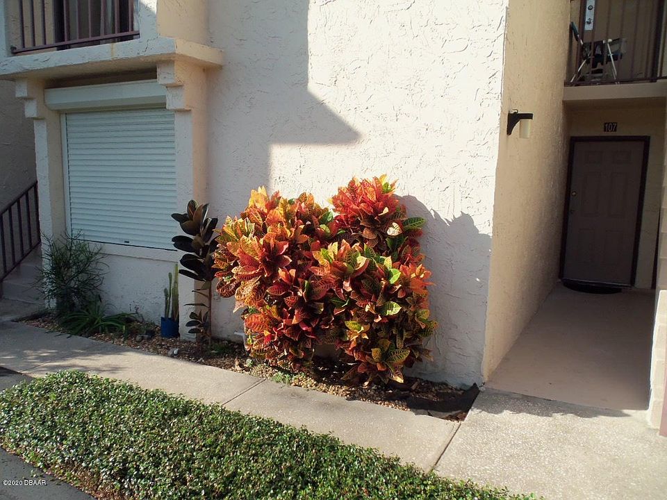 1st image of 1224 S Palmetto Ave APT 107