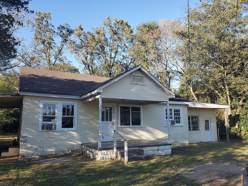 1st image of 206 Savannah Ave