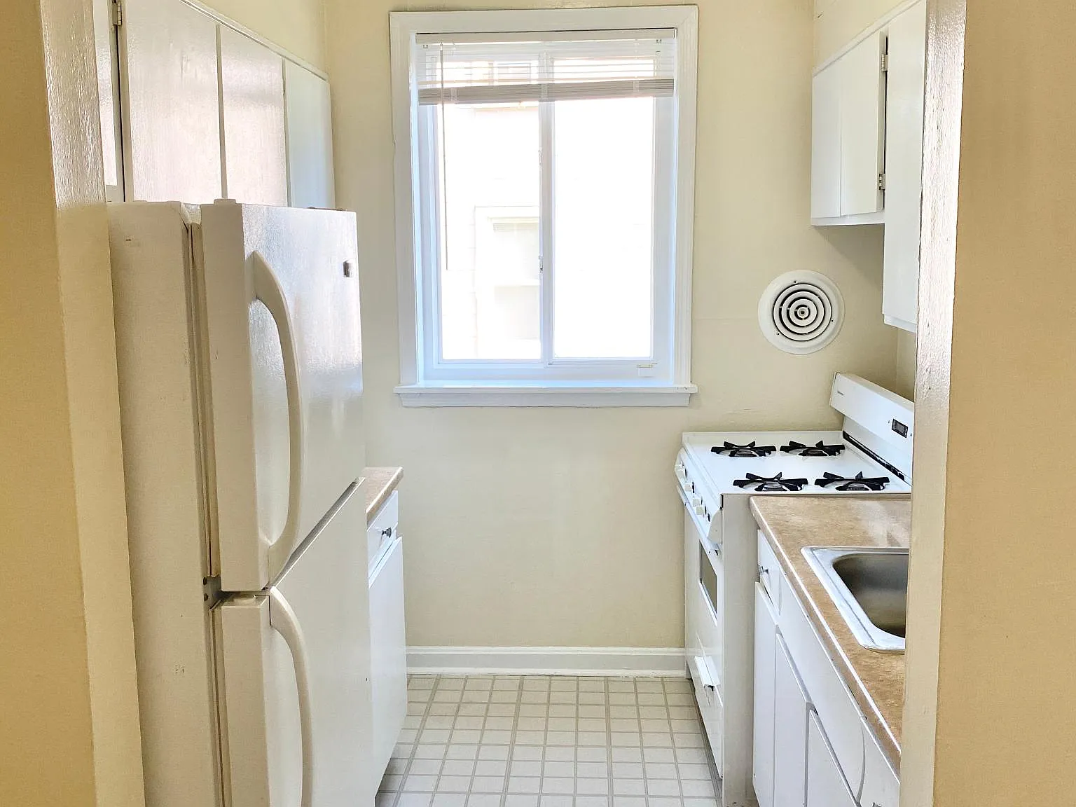 1 bed, $1,187 — Photo 4