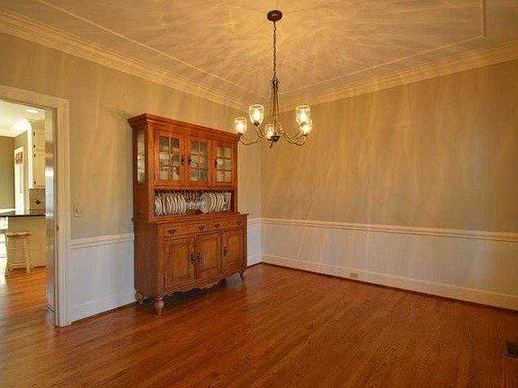 2nd image of 216 Doulton Way