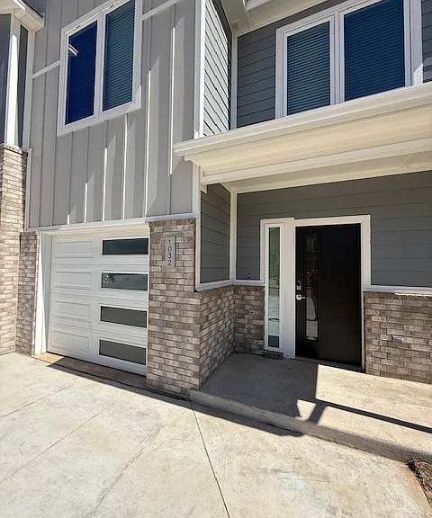 1039 Prestige Pl — Photo 2