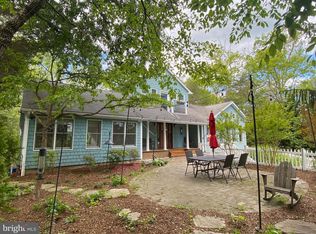 387 Ridge Rd, Annapolis, MD 21401