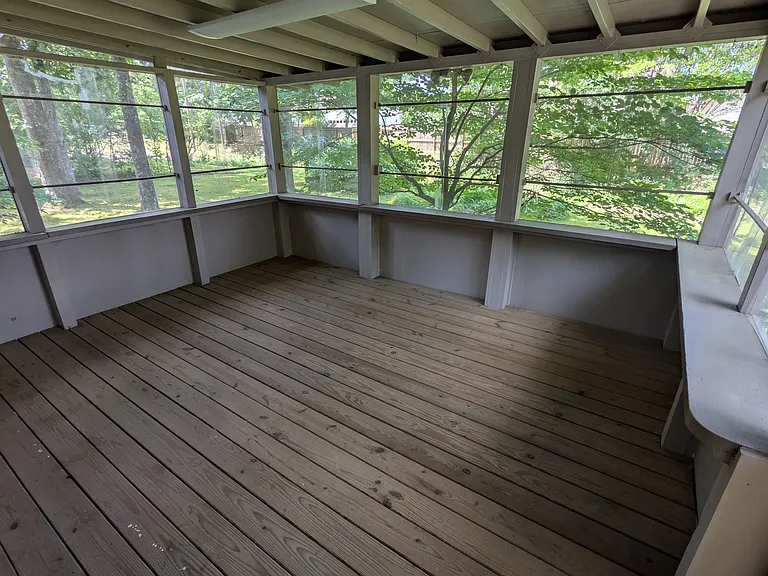 12 Royal Ct — Photo 11
