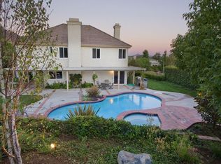 1205 Dumaine Ave, Oak Park, CA 91377