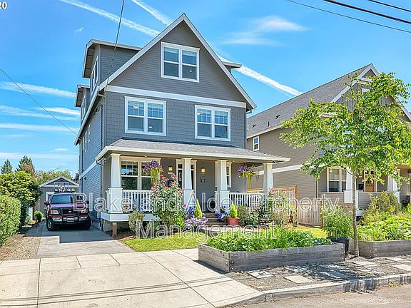 2nd image of 3938 NE 66th Ave