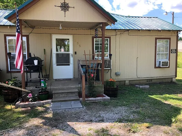 335 Latimer St, Baldwyn, MS 38824