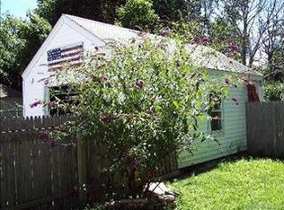 21 Middleton Rd, Greenport, NY 11944