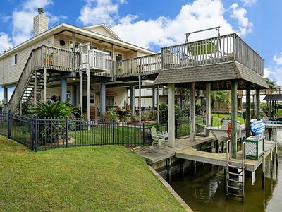 44 N Omega Dr, La Marque, TX, 77568