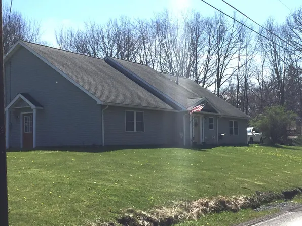 104 Etna Rd, Slippery Rock, PA 16057