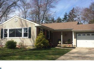 1117 Green Briar Rd, Cherry Hill, NJ 08034